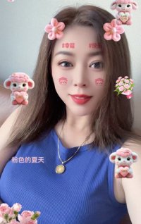 こゆきちゃん (24歳) T155 大きくて色気のある瞳で全体が整った可愛いセラピスト♪ 大きな胸に愛嬌たっぷりで笑顔が可愛らしいセラピストさんです。マッサージ店での経験もありますので技術は全く問題ありません。お客様に真心を込めた接客を心がけていきたいと話していますので是非一度ご指名くださいませ。