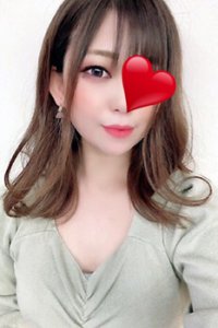 筒井史帆 (25歳) (D)